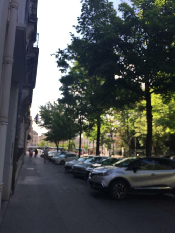 Le Jardin Darcy Liberte Hyper Centre Gare-Ville Parking Public Payant Dans La Rue Dijon Exterior photo